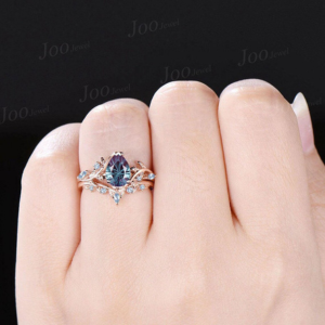 The Supernova Bridal Set: 1.25ct Fireworks-Cut Alexandrite & Aquamarine Trio